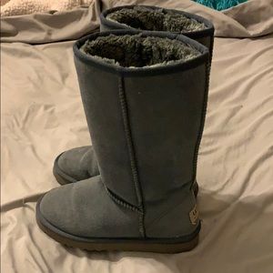 Ugg boots women size 5